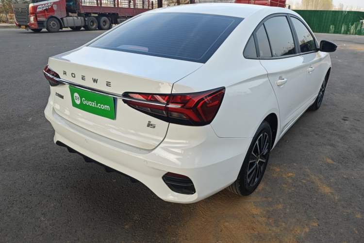 Used Roewe i5 2021 1.5L Manual Platinum Edition