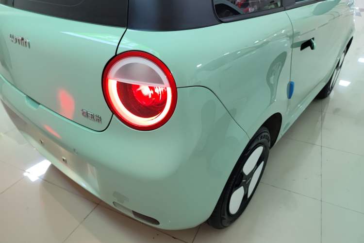 Used CHANGAN NEVO Lumin 2022 210km Sweet Edition
