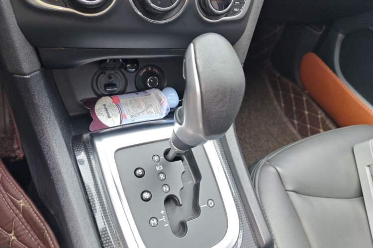 Used Citroen C4L 2013 1.8L Automatic Jingzhi Edition
