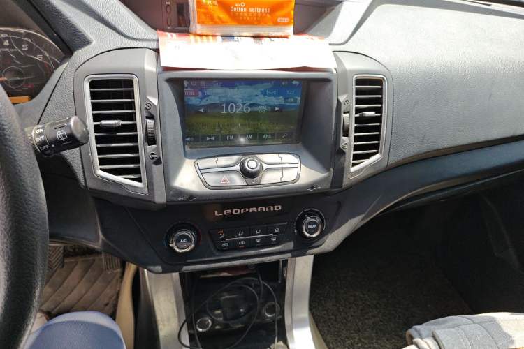 Used Leopaard Q6 2015 2.4L Manual 4x4 Excellence Edition