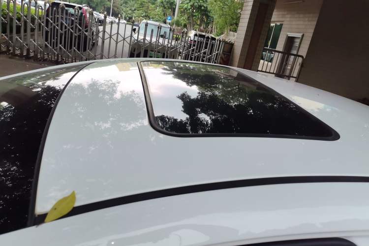 Used Hyundai Elantra (5th Generation / Langdong) 2015 1.6L Automatic Leading Model Roof