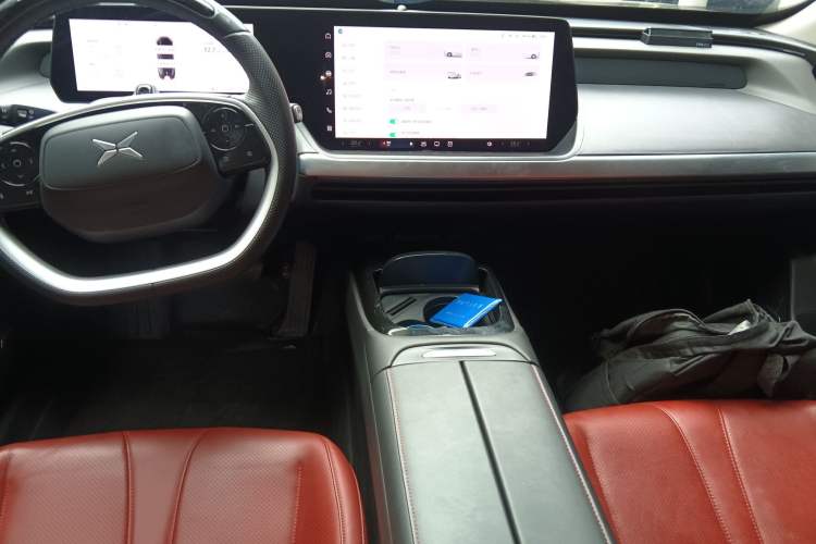 Used XPeng P7 2022 670E+
