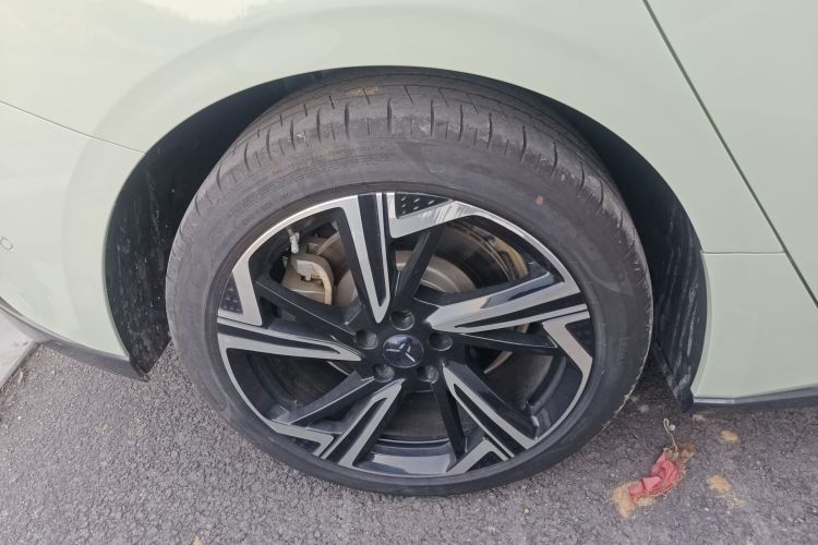 Used Hongqi EH7 2024 760 Pro+ Four-Wheel Drive Version
