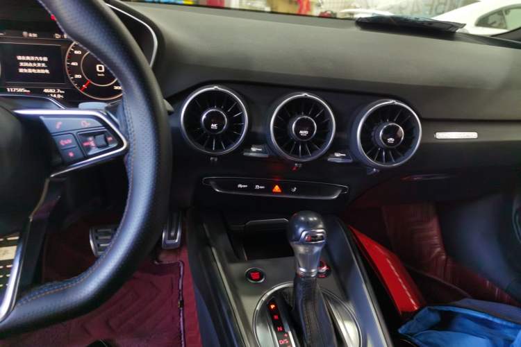 Used Audi TT 2015 TT Coupe 45 TFSI quattro
