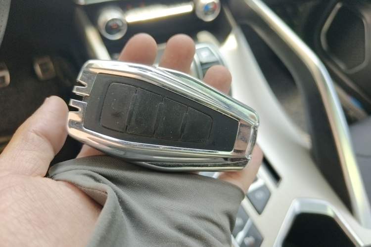 Used Geely Auto Coolray 2019 Sport Model 260T DCT Battle China V Standard
