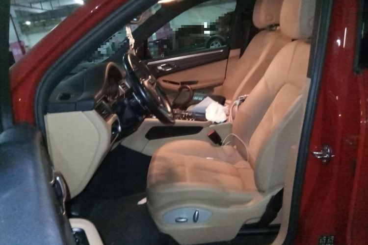 Used Porsche Macan 2017 Macan 2.0T Left Front Seat