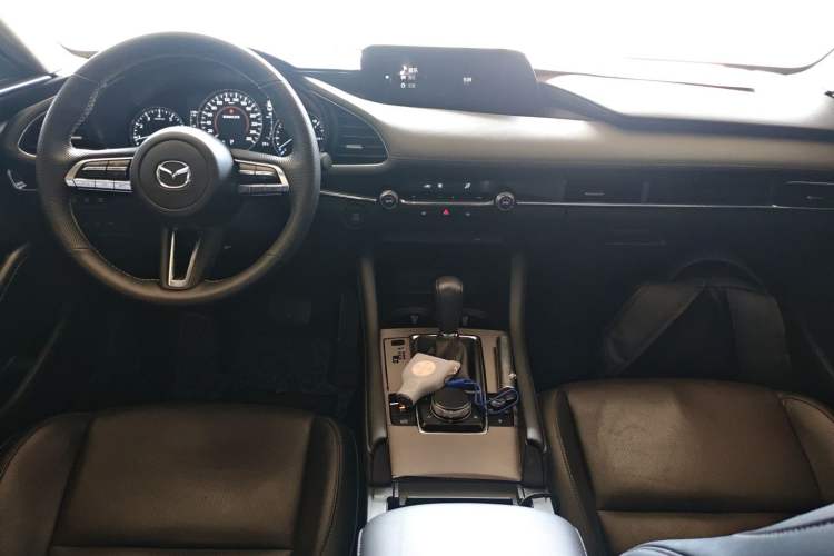 Used Mazda 3 Axela 2021 2.0L Automatic Zhiyao Edition
