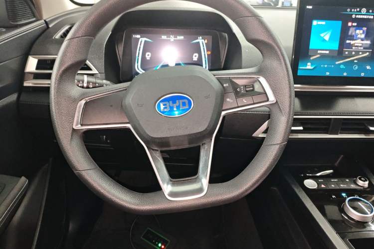 Used BYD e2 2020 Upgraded Model Standard Range Version Standard Configuration Steering Wheel