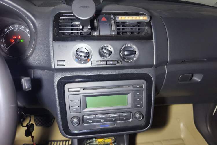 Used Skoda Fabia 2014 1.6L Automatic Sport Edition
