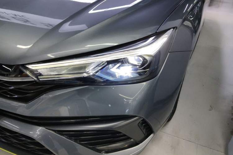 Used Roewe i5 2021 Revised Version 1.5L CVT Diamond Edition