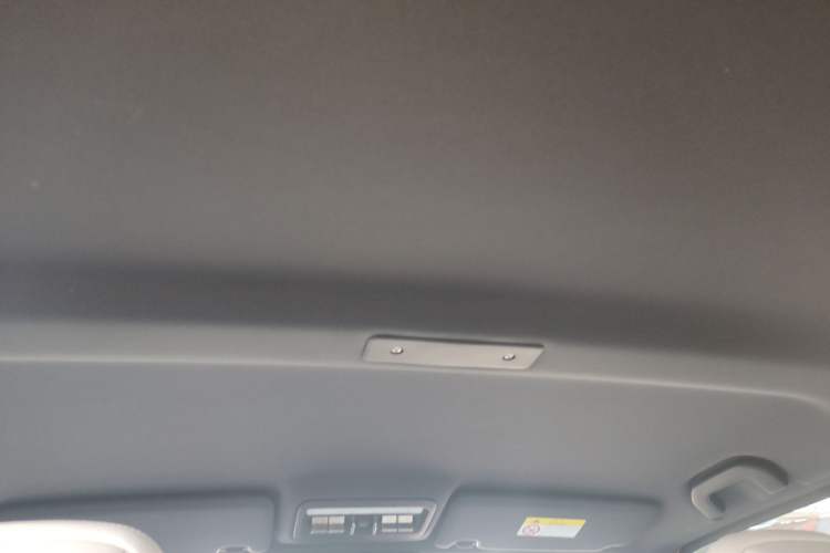 Used iCAR V23 2025 501 Four-Wheel Drive Advanced Version
