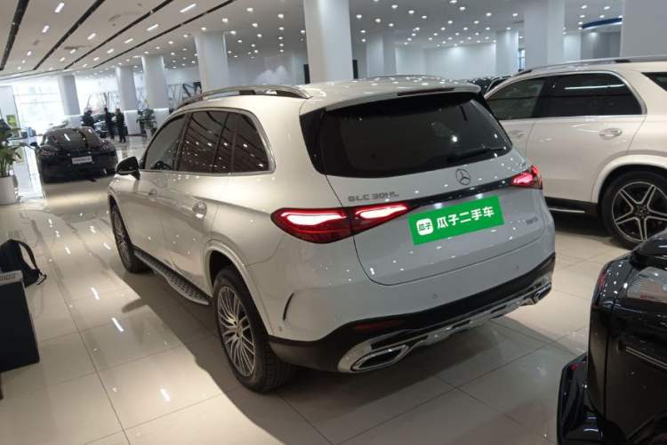 Used Mercedes-Benz GLC 2023 GLC 300 L 4MATIC Dynamic 7-Seater