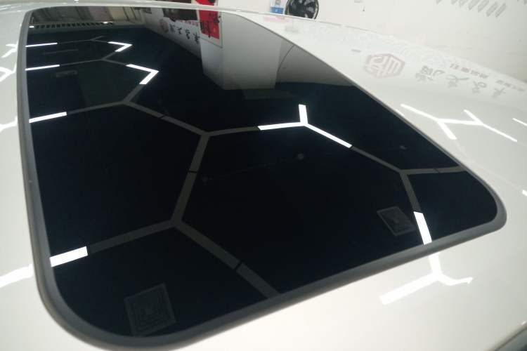 Used Toyota Corolla 2023 1.8L Smart Electric Hybrid Dual-Motor Elite Edition Roof