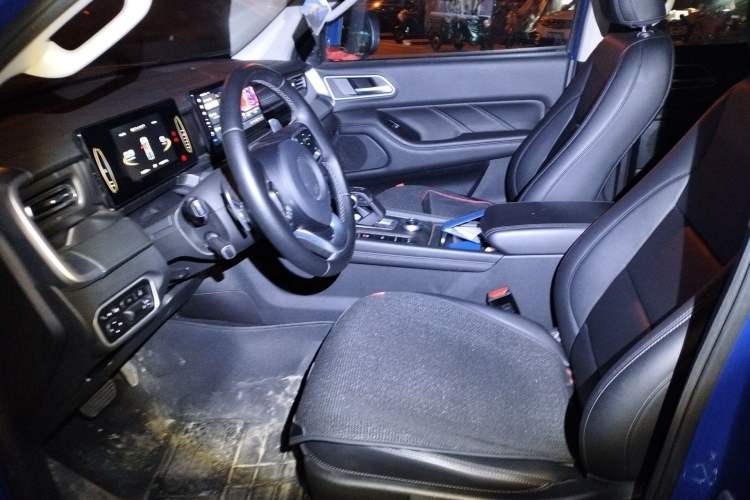 Used Great Wall Poer 2024 2.4T Passenger Version Automatic Diesel 4x4 Comfort Trim Left Front Seat