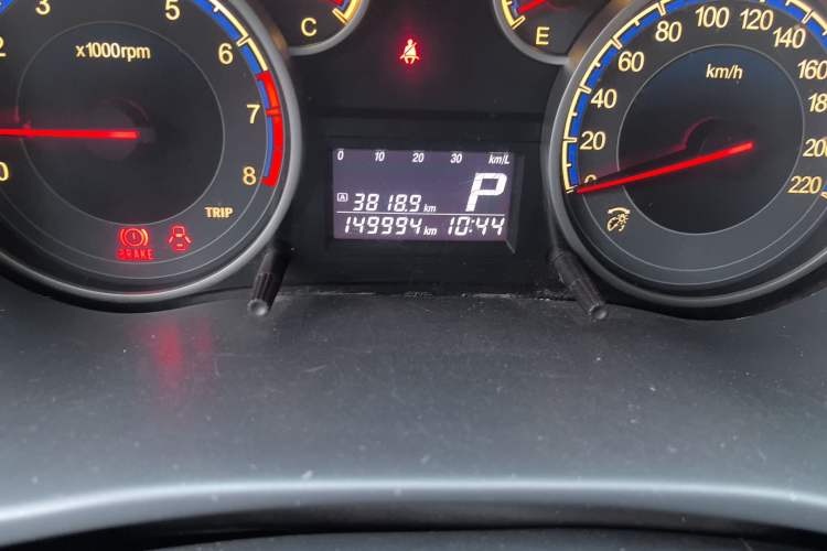 Used Suzuki SX4 2011 Revised 1.6L Automatic Dynamic Version Odometer Close Up