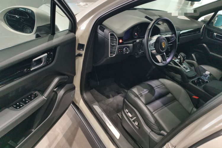 Used Porsche Cayenne E-Hybrid 2021 Cayenne E-Hybrid 2.0T
