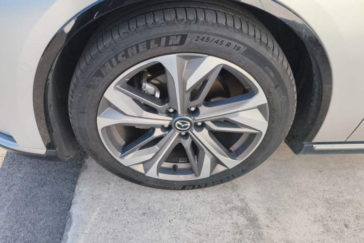 Used Mazda EZ-6 2024 Range-Extended 200 Luxury Edition