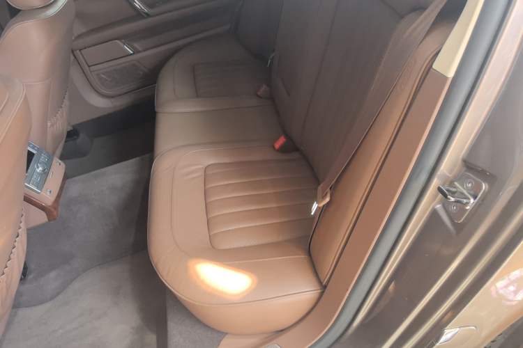 Used Volkswagen Phaeton 2011 3.6L V6 5-Seater Extended Comfort Version
