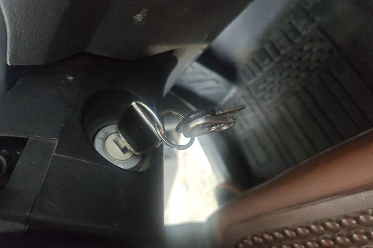 Used Wuling Hongguang 2014 1.5L Base Version