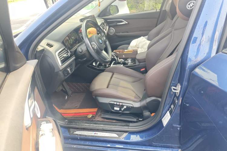 Used BMW 1 Series 2023 125i M Sport Night Edition
