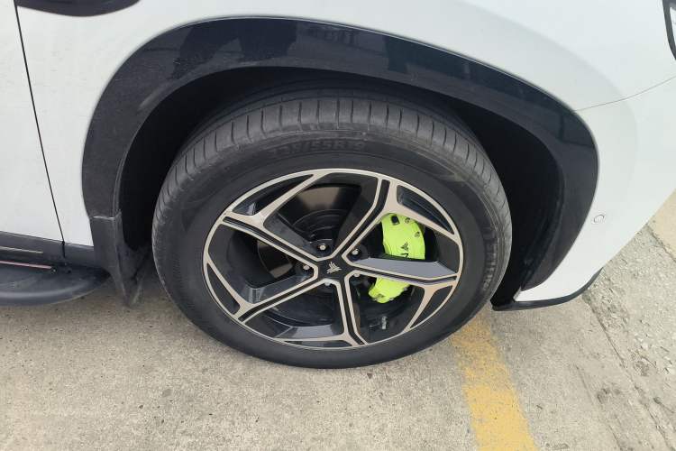 Used NETA L 2024 Extended-Range 310 Flash Charge PRO Edition Exterior 5