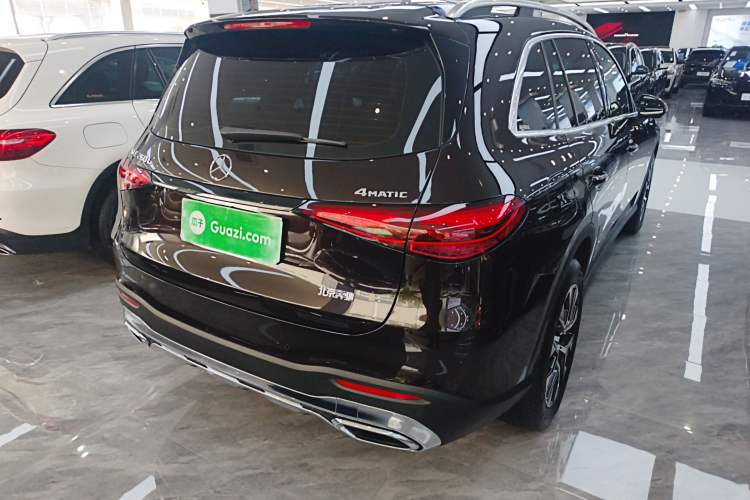 Used Mercedes-Benz GLC 2023 GLC 260 L 4MATIC Dynamic Edition 5-seater