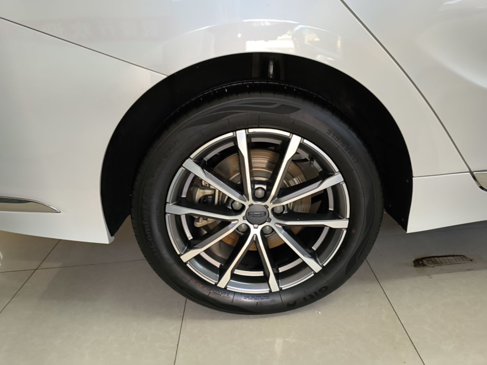Geely Auto Emgrand GT 2021 1.8T Flagship Edition+ — снимка 11