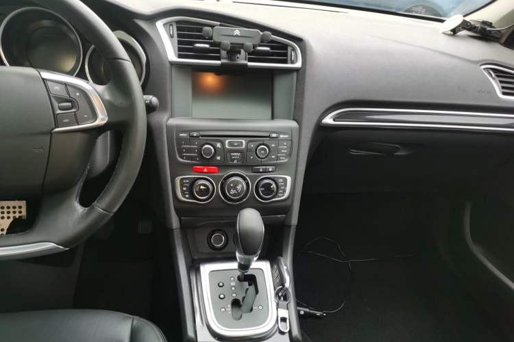 Used Citroen C4L 2014 1.6THP Intelligent Drive Automatic Dynamic Model