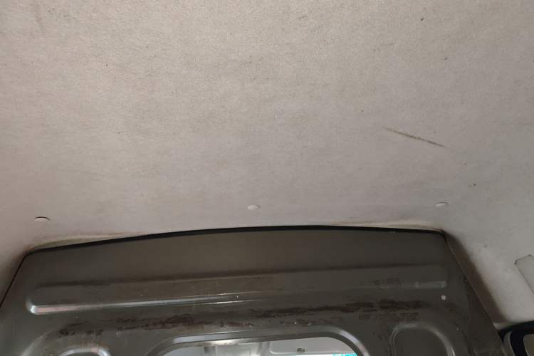 Used Jinbei New Hiace X30L 
