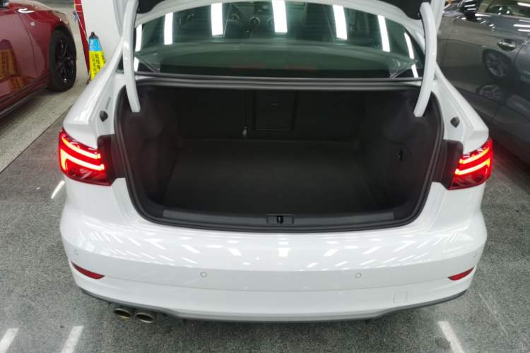 Used Audi A3 2020 Limousine 35 TFSI Fashion Edition China VI Emission Standard Trunk