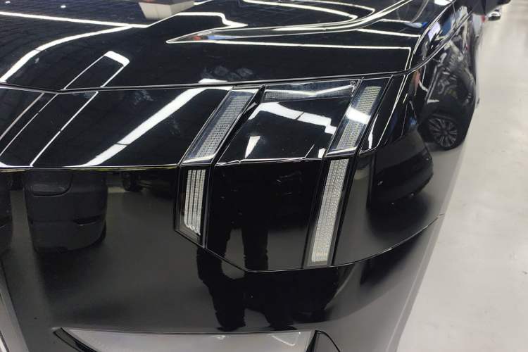 Used Zeekr 009 2024 GAC Trumpchi
