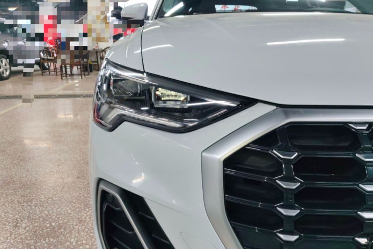 Used Audi Q3 2023 40 TFSI Fashion Dynamic Model
