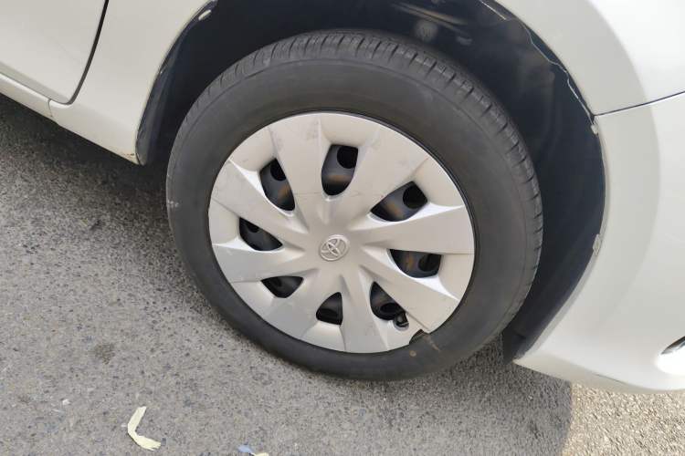 Used Toyota Vios 2014 1.5L Automatic ZhiZhen Edition Right Front Wheel Hub