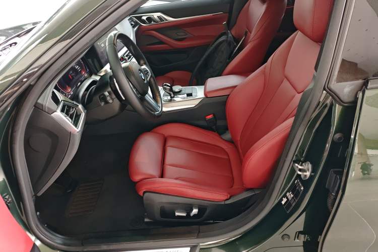 Used BMW 4 Series 2022 425i Gran Coupe M Sport Night Edition Left Front Seat