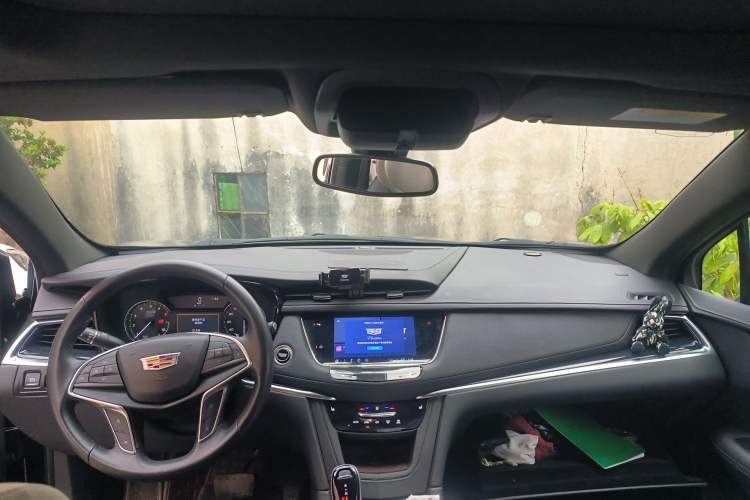 Used Cadillac XT5 2023 2.0T Two-Wheel-Drive Fashion Edition
