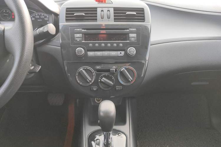 Used Nissan Tiida 2011 1.6L CVT Comfort Model