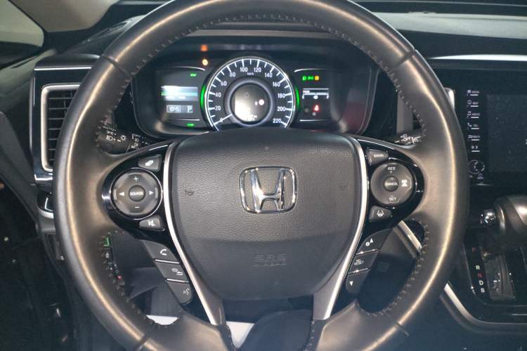 Used Honda Elysion 2019 2.0L Hybrid Supreme Edition