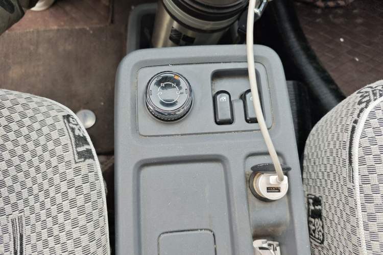 Used Wuling Yangguang 2024 300km Range Practical Window-Sealed Version 60kW