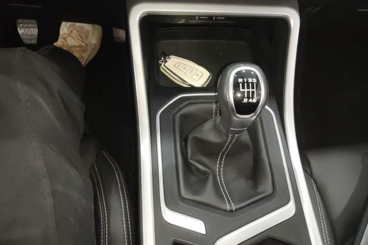 Used Geely Auto Vision X6 2020 1.4T Manual Luxury Model