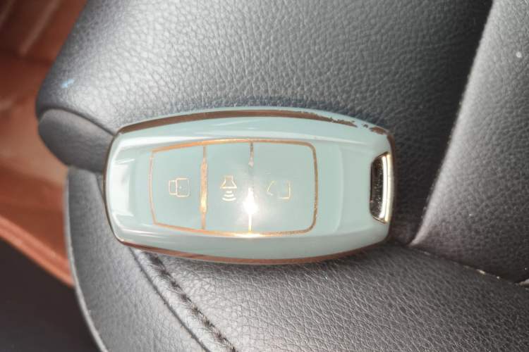 Used Haval H2 2016 Red Label 1.5T Automatic Two-Wheel Drive Elite Model Vehicle Key