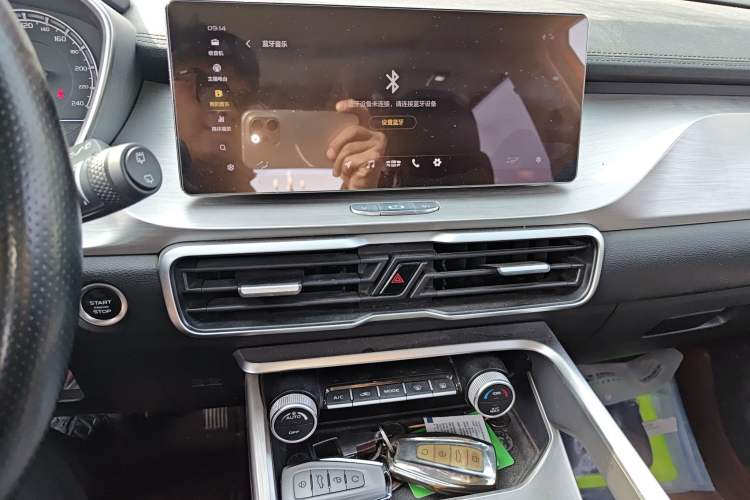 Used Geely Auto Coolray 2019 260T DCT Knight China V Standard