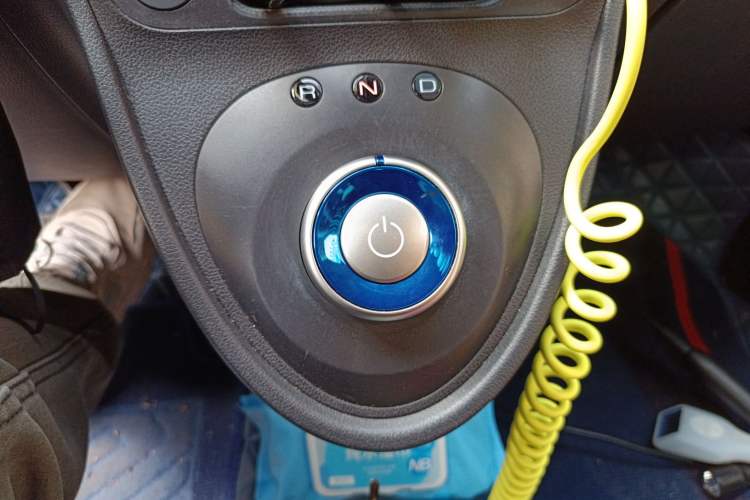 Used ORA Black Cat 2019 351 km Family Edition