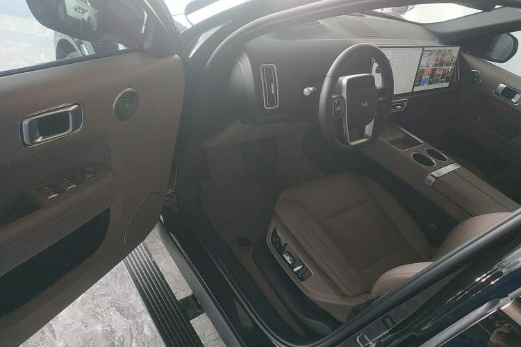 Used Li Auto L9 2025 Ultra Smart Refreshed Edition