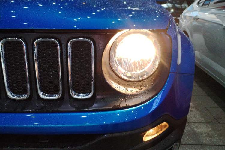 Used Jeep Renegade 2017 180T Automatic Kinetic Edition+