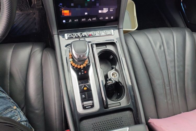 Used Hongqi H5 2024 2.0T Automatic Smart Connect Flagship Edition
