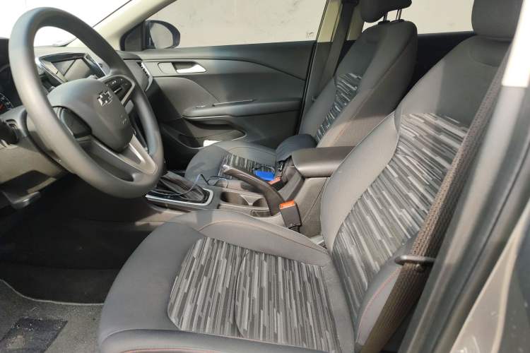 Used Chevrolet Monza 2019 Redline 320T Dual-Clutch Joyful Edition China VI Standard Left Front Seat