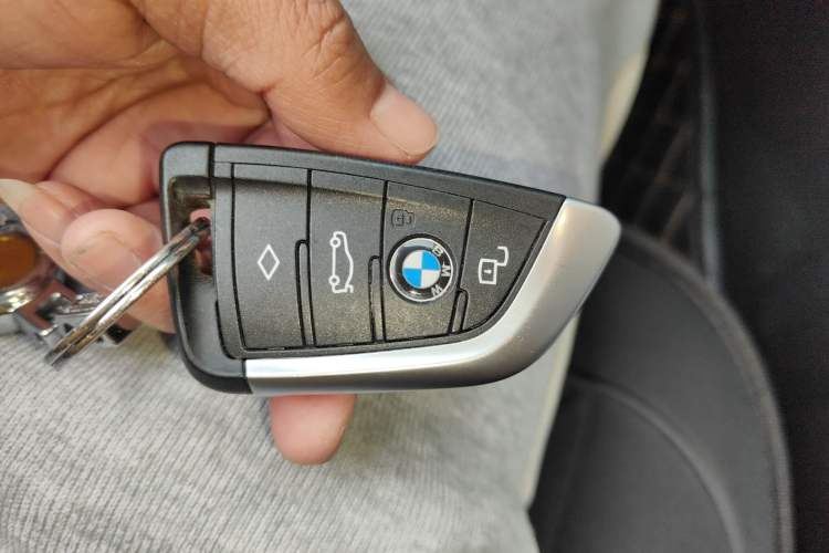 Used BMW i3 2024 eDrive 35 L Vehicle Key