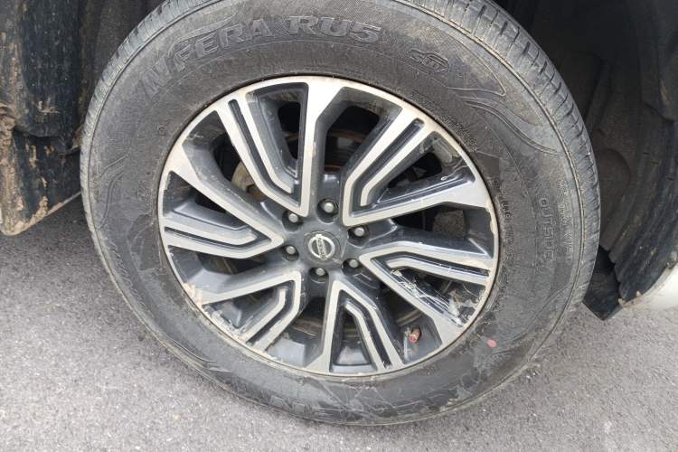 Used Nissan Terra 2018 2.5L Manual Two-Wheel Drive Elite Edition
