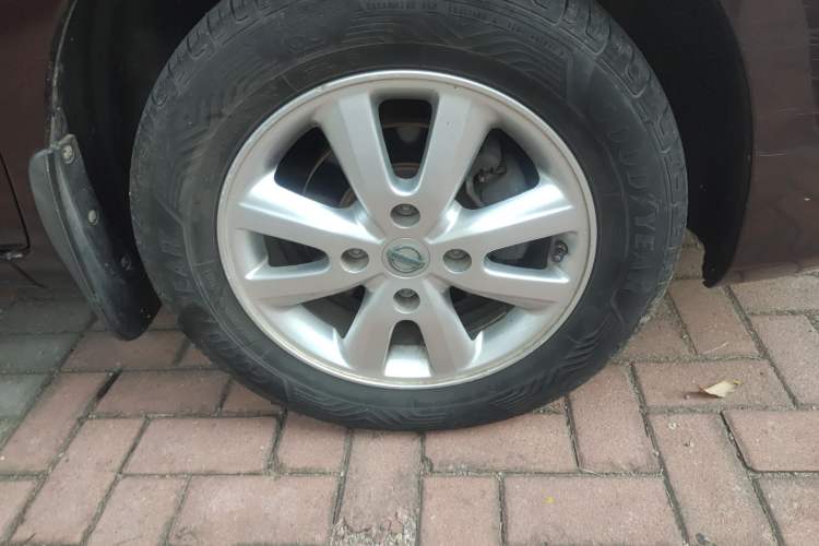 Used Nissan Livina 2013 1.6XE CVT Comfort Edition