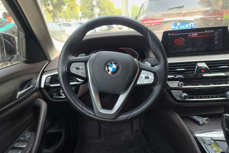 Used BMW 5 Series 2020 530Li Leading Edition Luxury Package Steering Wheel